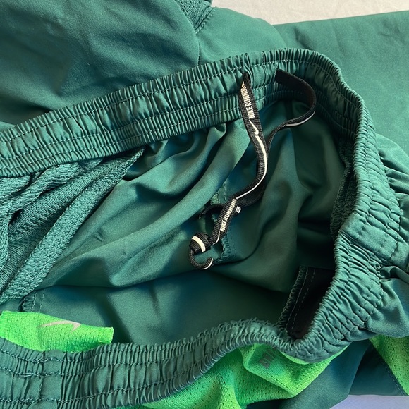 Green Nike Flex Athletic Running Shorts Size M - Picture 7 of 7